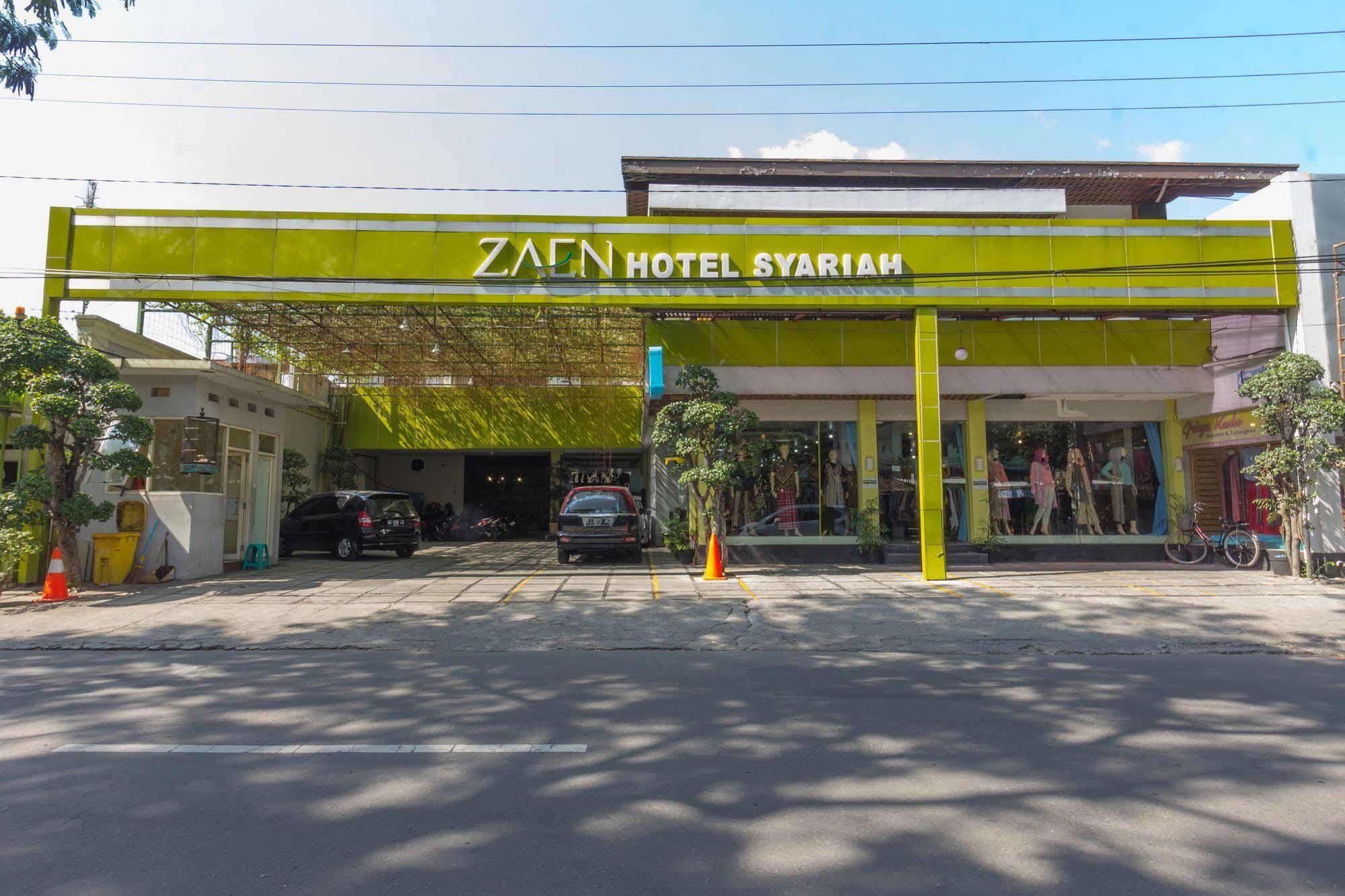 Zaen Hotel Syariah Solo Exterior photo